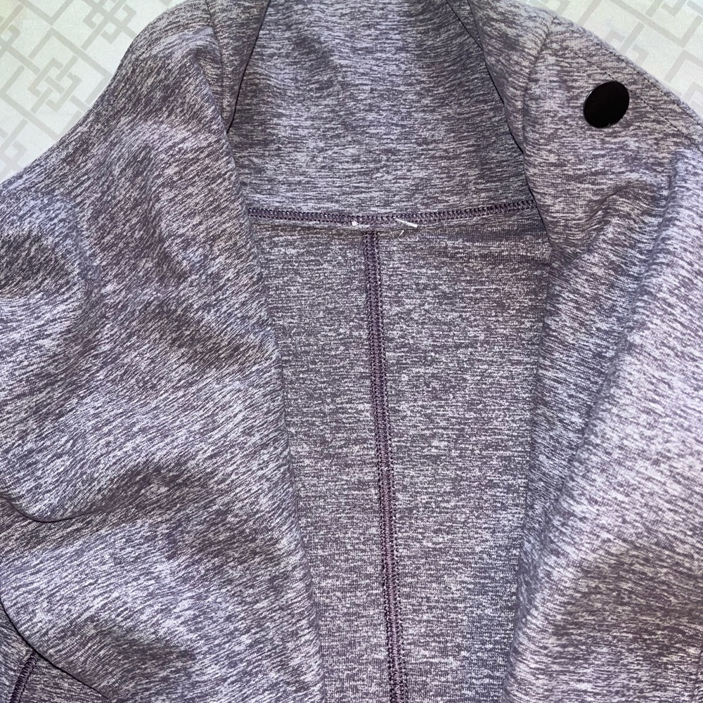 Lululemon wrap - Picture 8 of 11